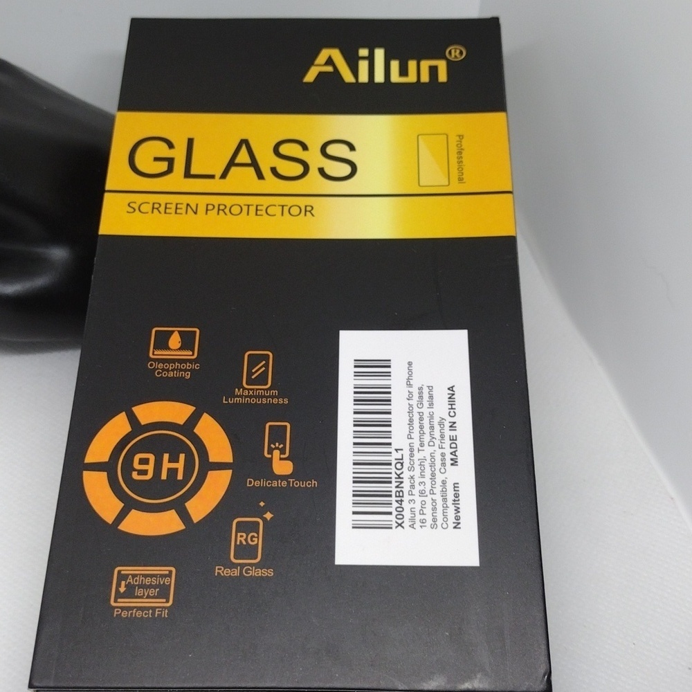 Ailun Gold and Black Screen Protector
